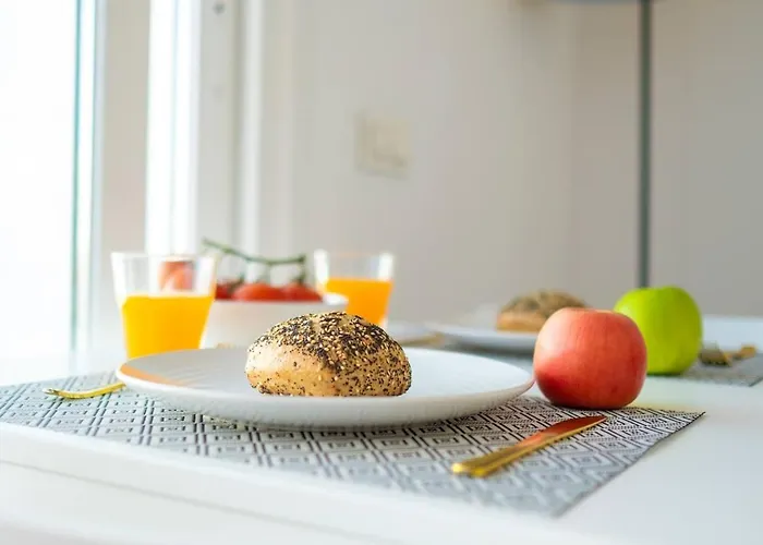 Two Minutes To The Appartement